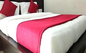 Hotel Gayatri Dwarka